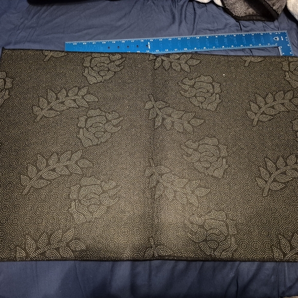 SpongeBob SquarePants Yellow Rug - Picture 2 of 2